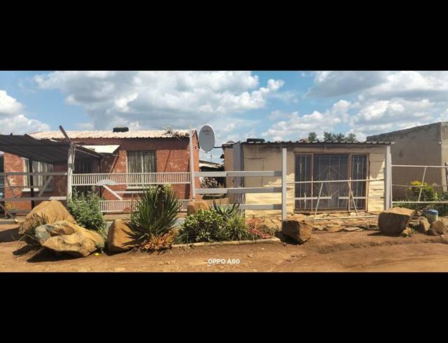 2 BEDROOM HOUSE FOR SALE IN PALM RIDGE